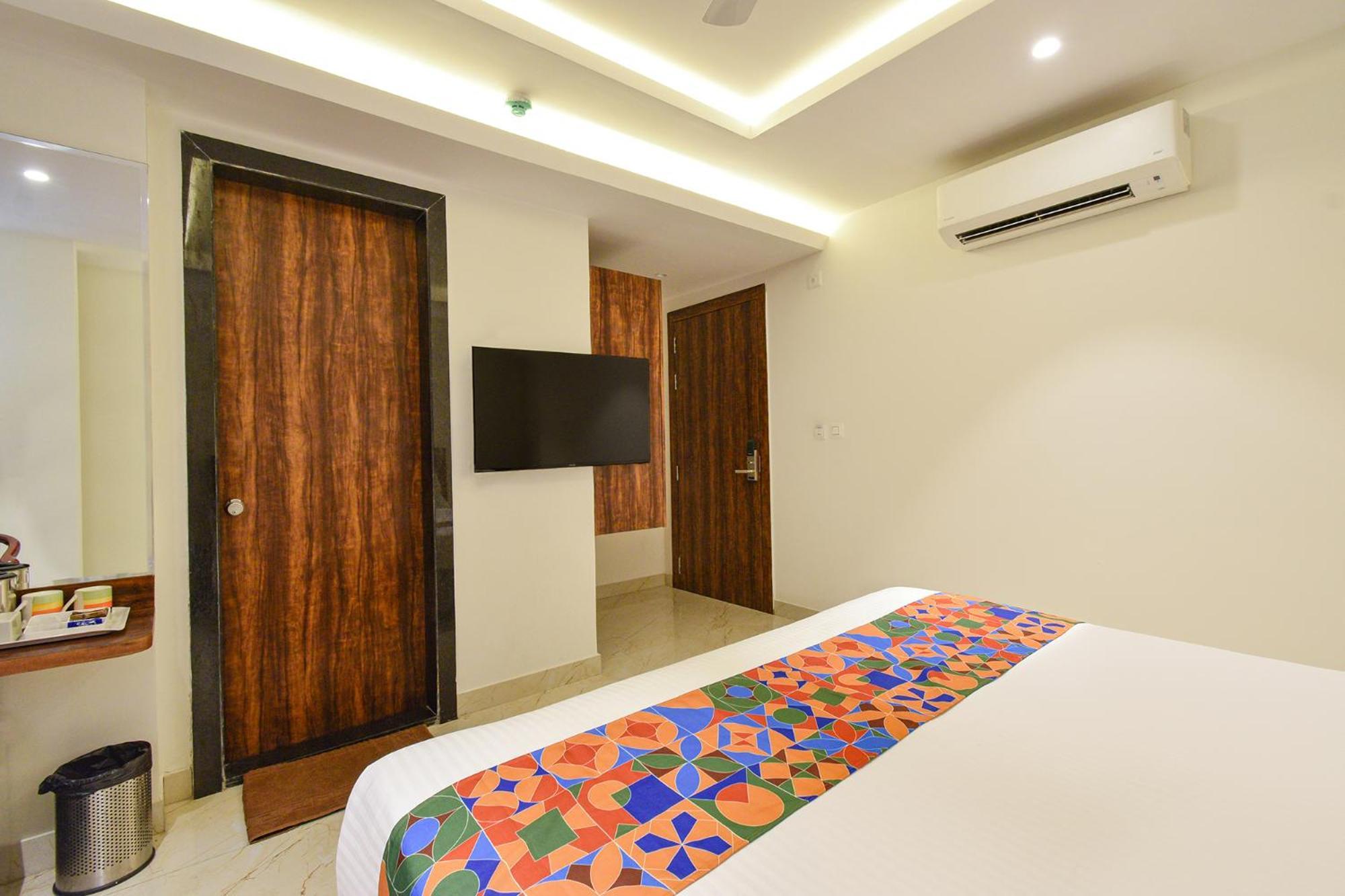 Fabhotel Prime Prowell Apex - Nr Google Office- Hitech City Hotel